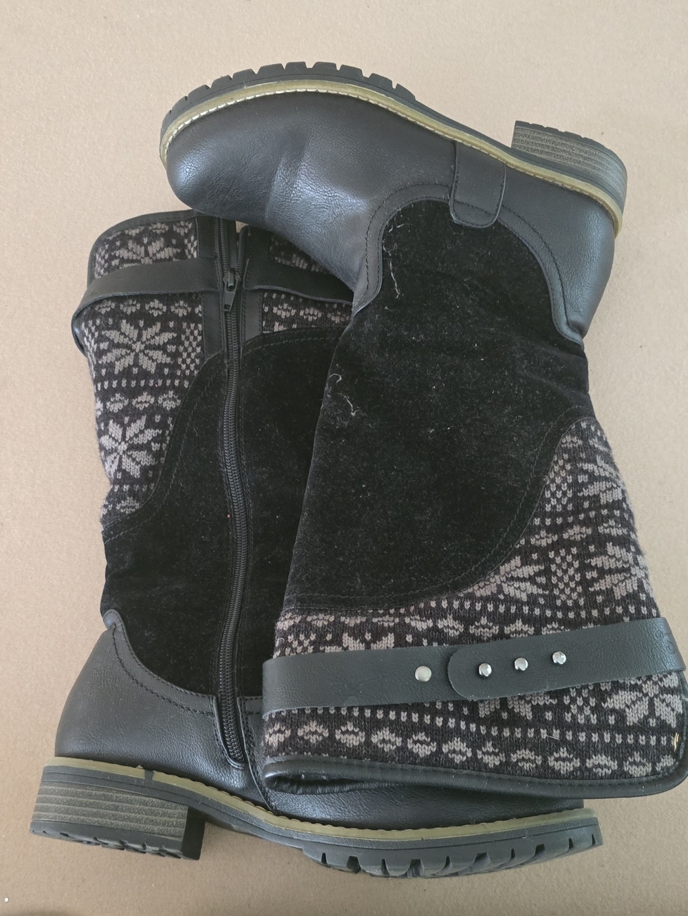 Women's Black Patterned Mid-Calf Heeled Boots with Studded Strap